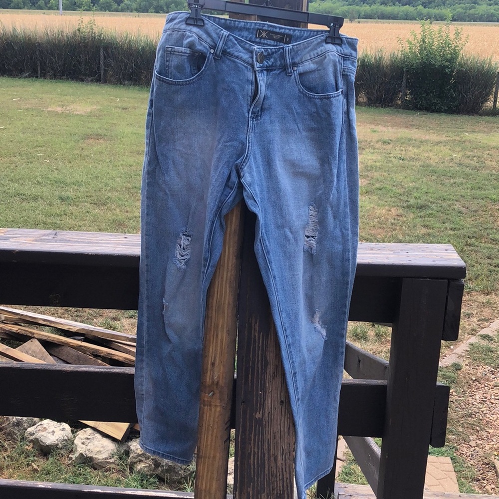 KARDASHIAN premium denim: Size 6